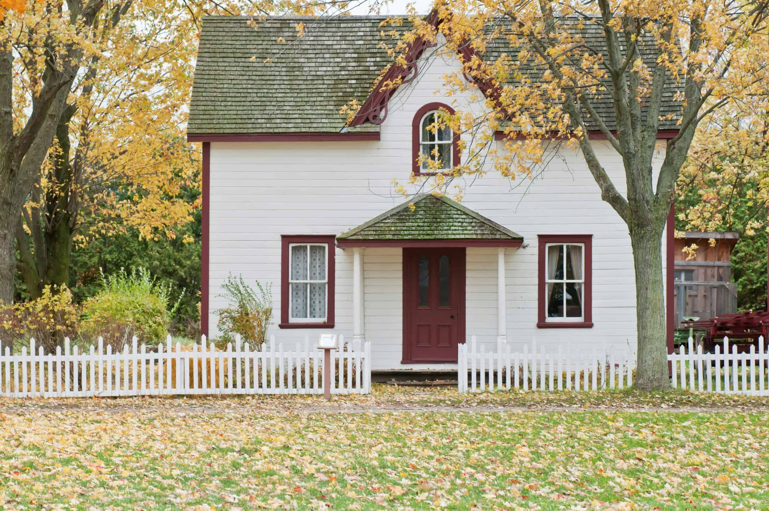White house in early fall.